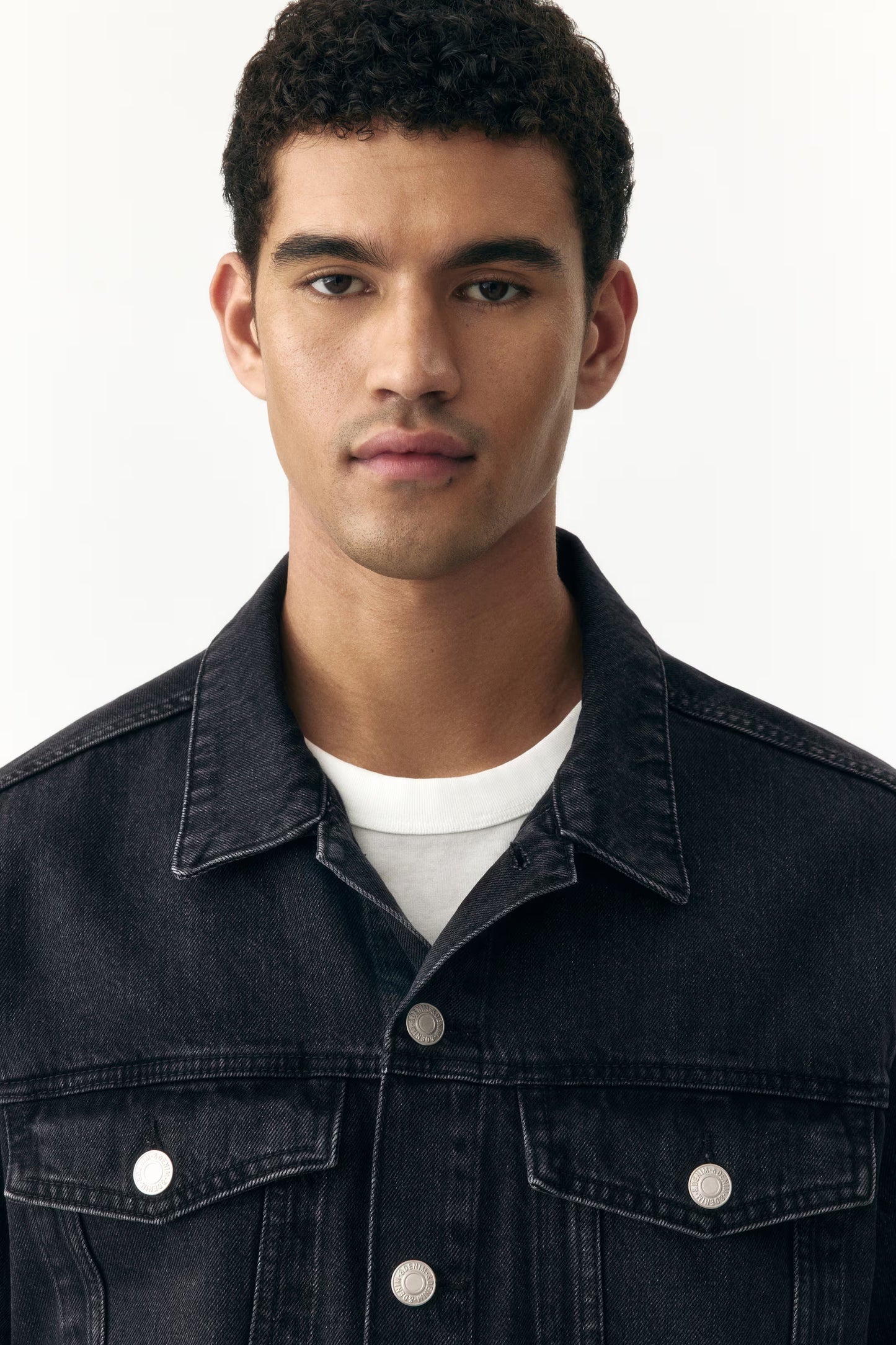 Men's Classic Rigid Black Cotton Denim Trucker Jacket